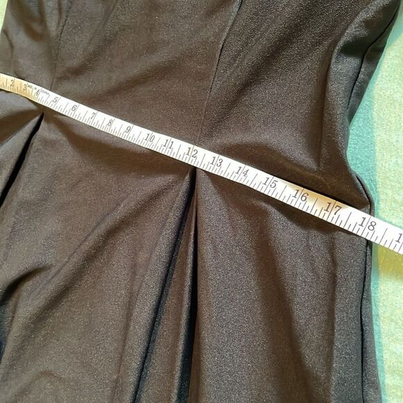 Southeastern Performance Apparel Libby Dress size 14 black midi or knee EUC - Picture 8 of 15